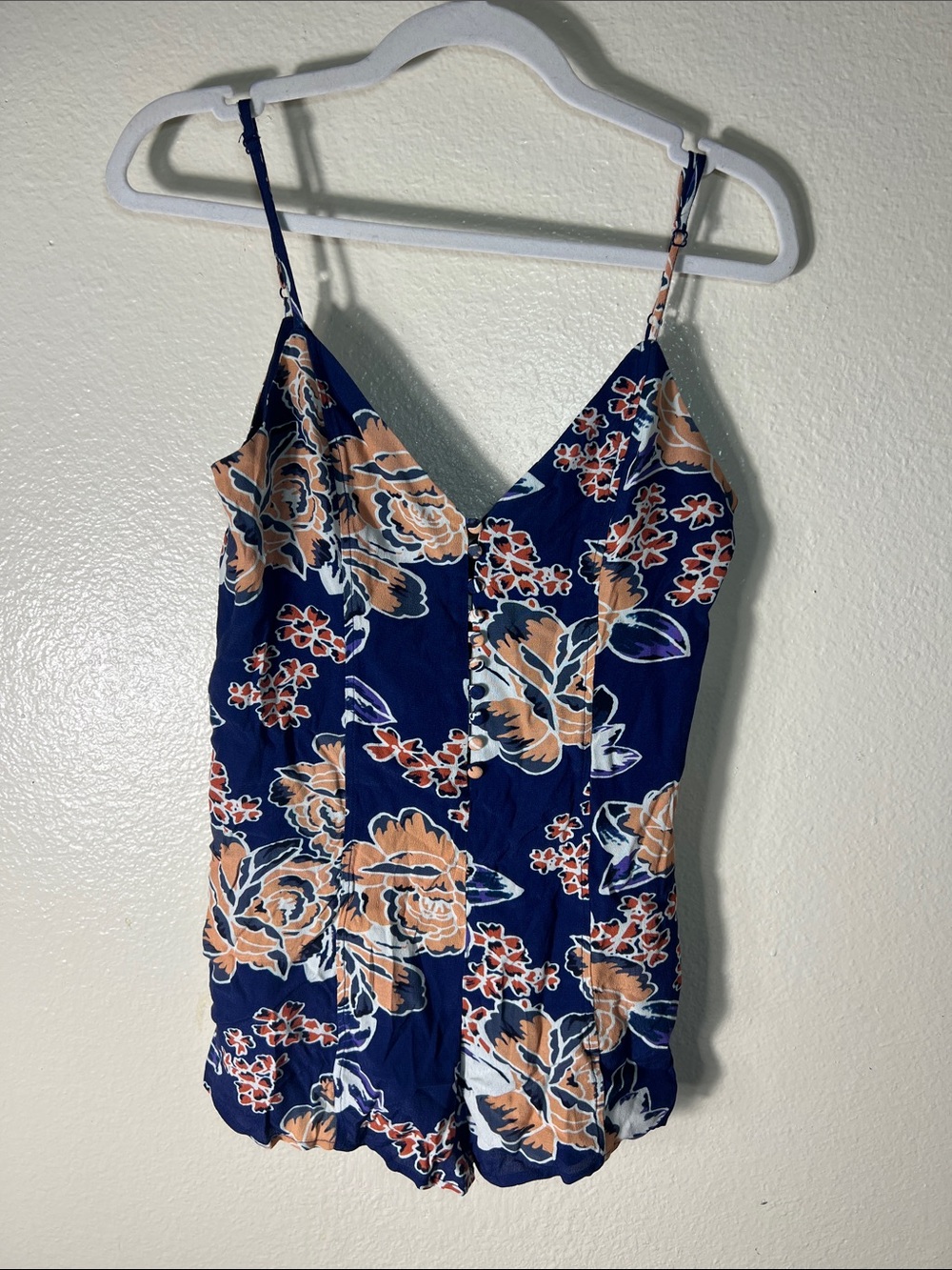 Lovers and friends Navy Floral Spaghetti Strap Romper size XS